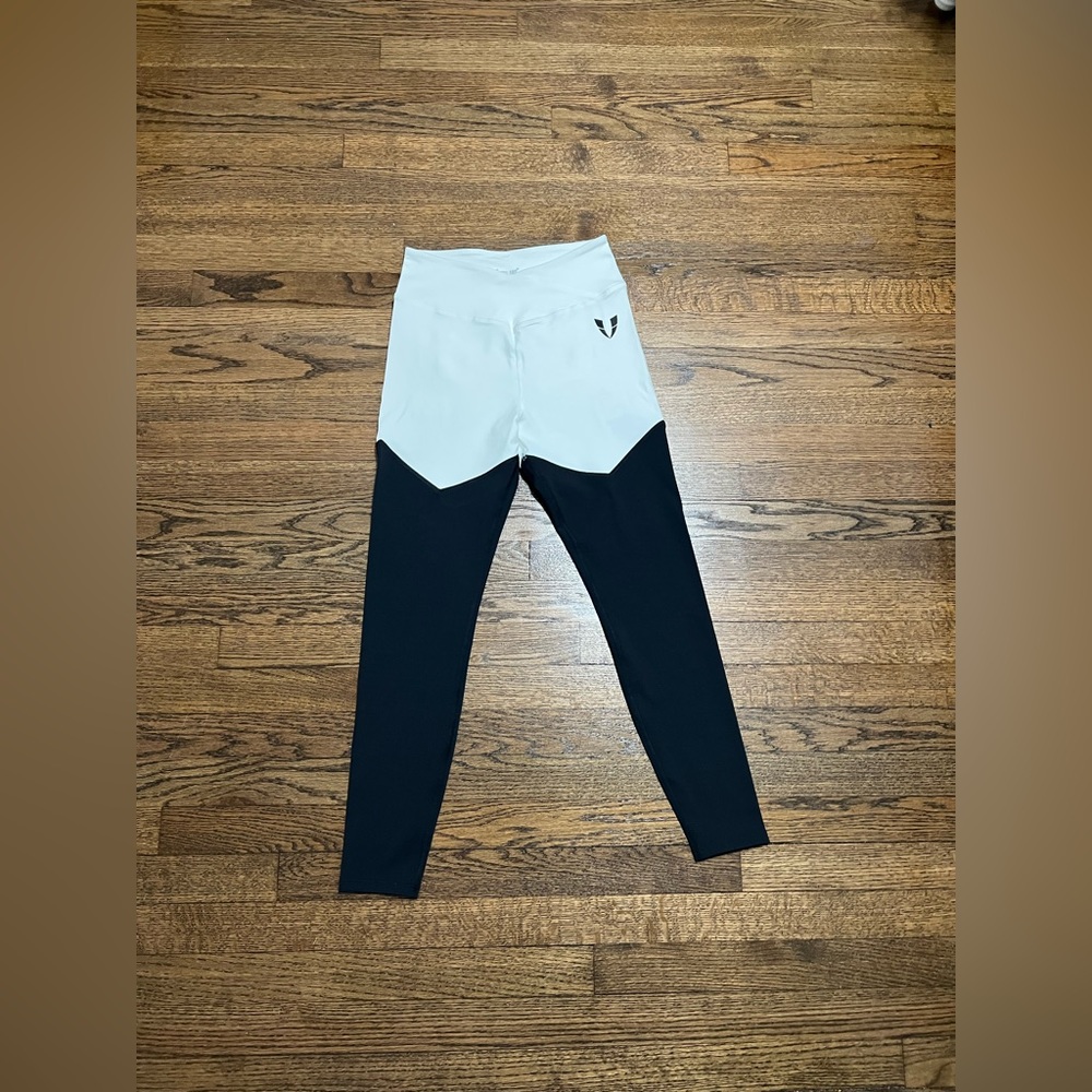 Firm Abs scrunch leggings